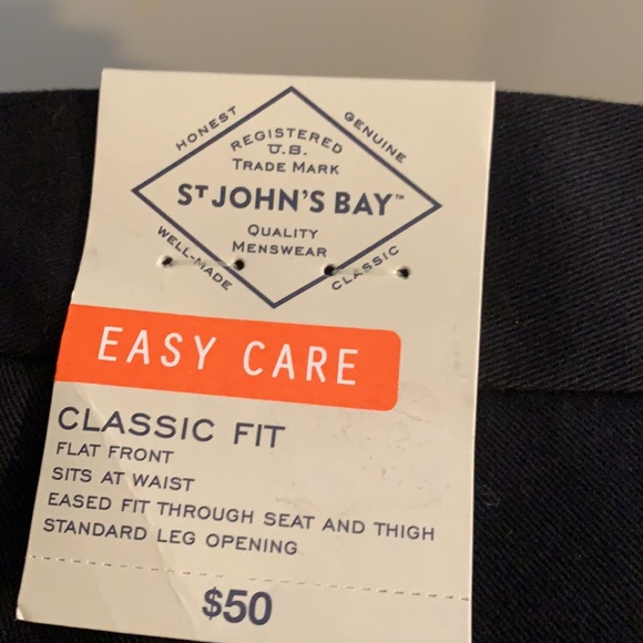 Men’s Black Flat Front Dress Pants - Picture 4 of 5